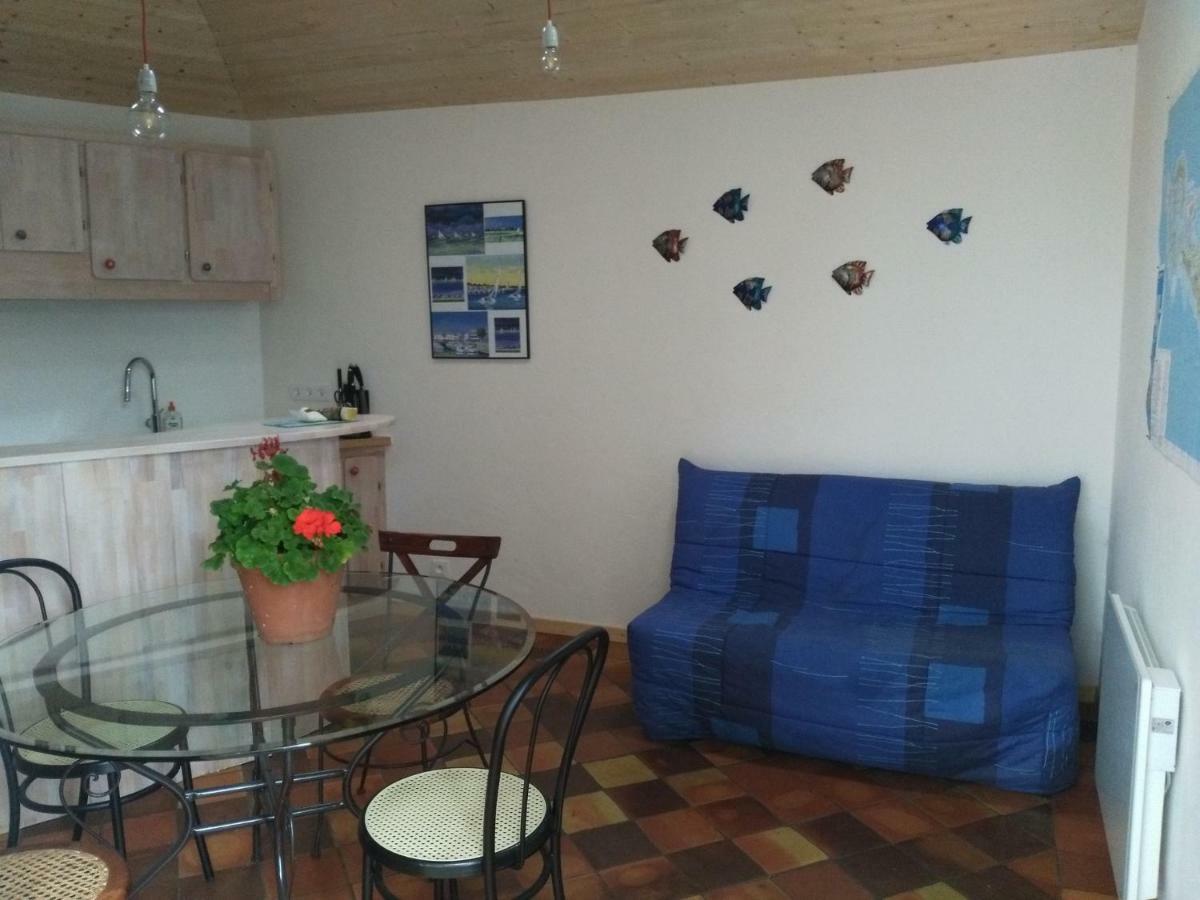 Les Chenes Bleus Bed & Breakfast Sainte-Marie-de-Ré Dış mekan fotoğraf
