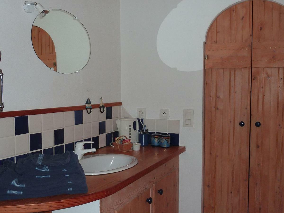 Les Chenes Bleus Bed & Breakfast Sainte-Marie-de-Ré Dış mekan fotoğraf